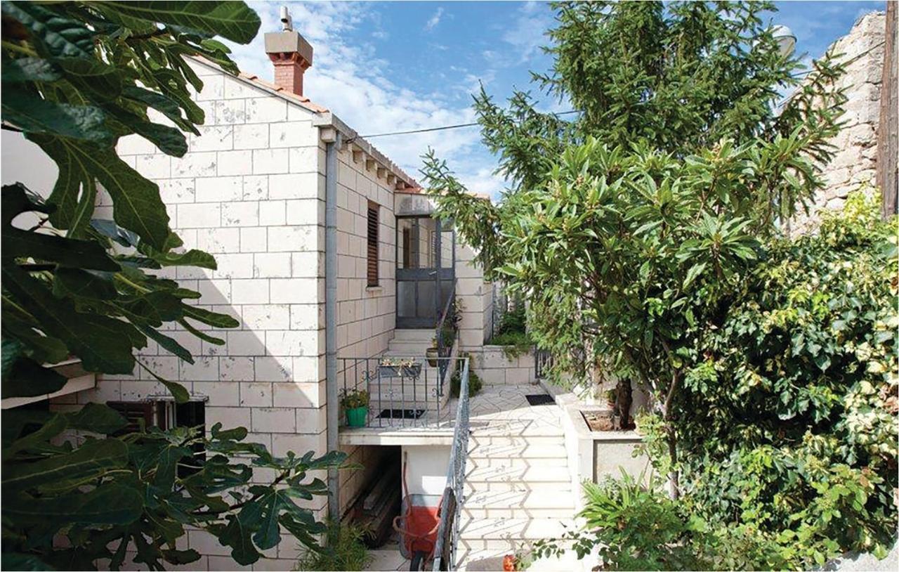 Apartment Gornji Kono *